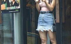 草蜢社区在线播放